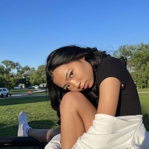 Meet your Posher, Kaia